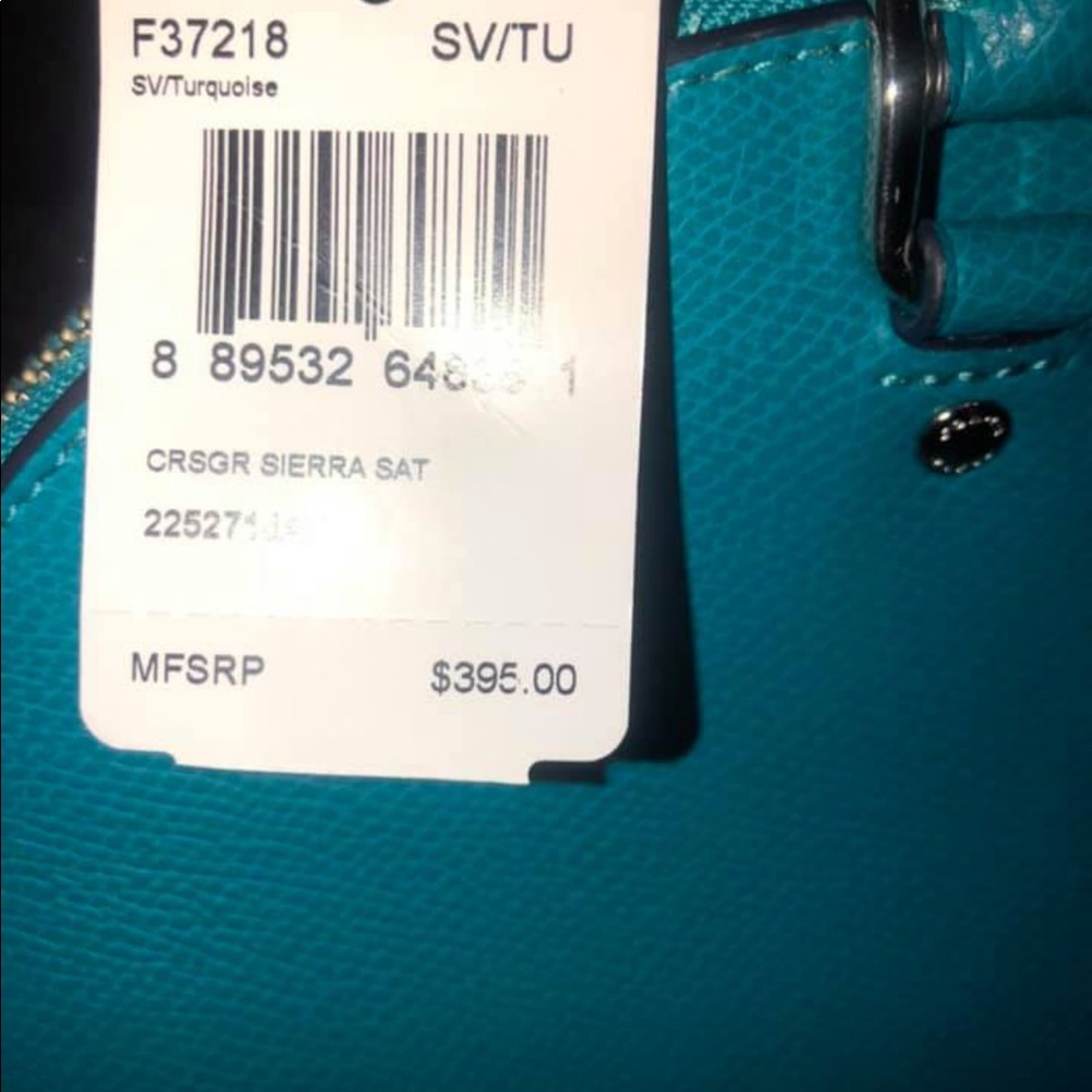 Never used - coach purse - Picture 2 of 4